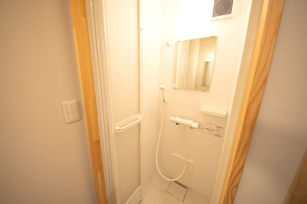 シャワールーム（別タイプ）